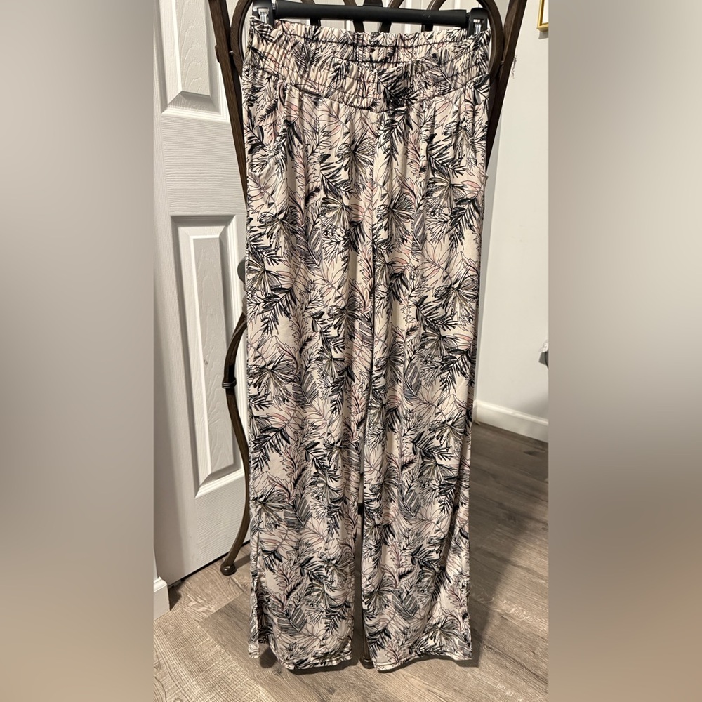 Lildy Tropical Leaf Print Wide Leg Pants